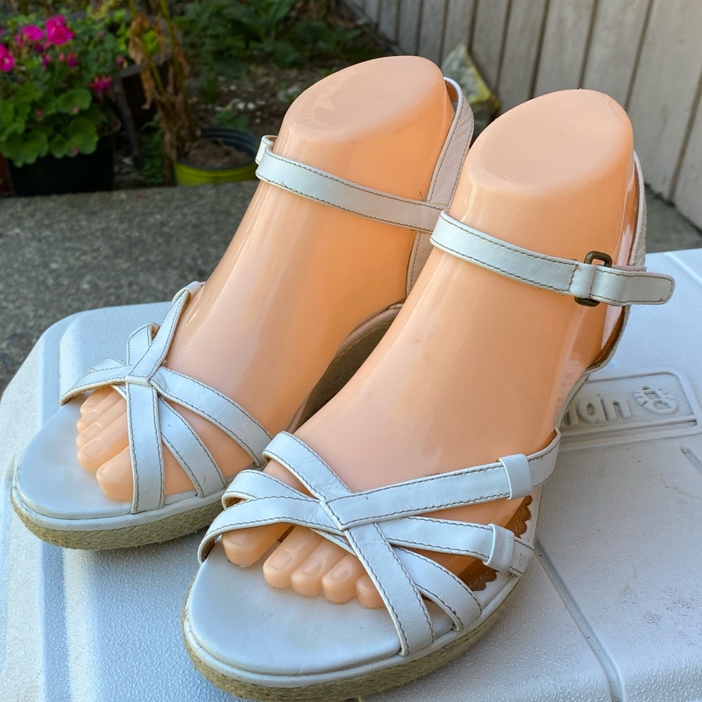 Clarks Artisan Leather Ankle Strap Sandals 7.5M